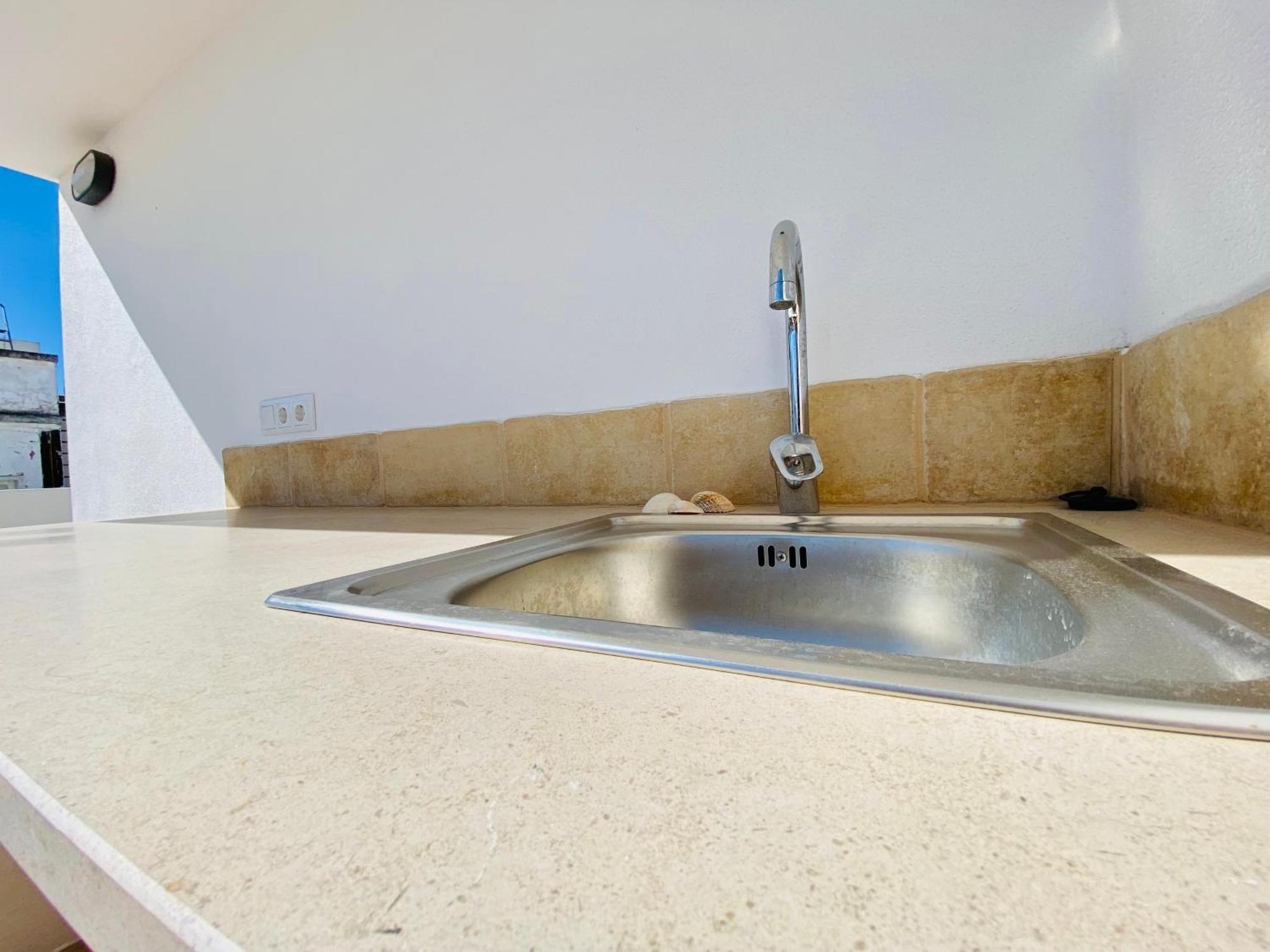 Tia Anica House I - Apartment With Terrace In Central Fuseta Beach Village Экстерьер фото