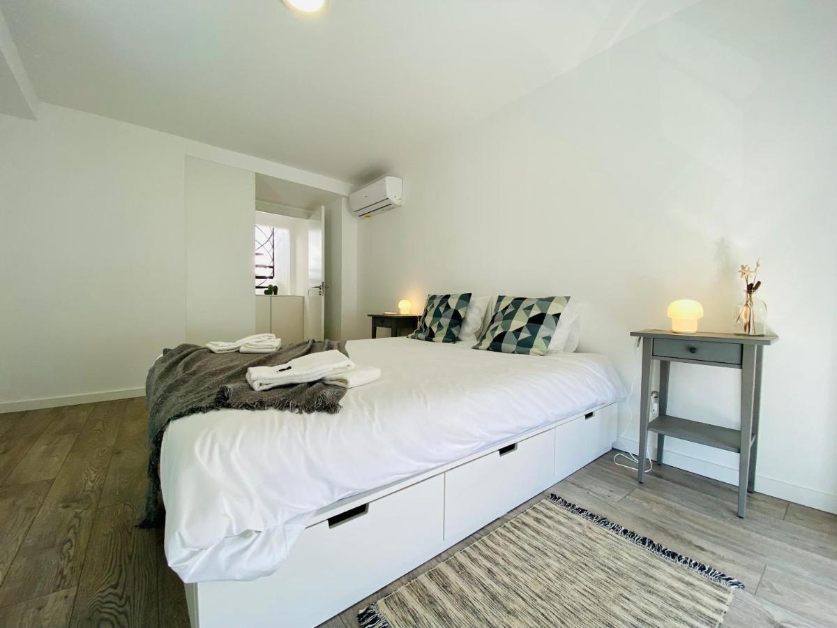 Tia Anica House I - Apartment With Terrace In Central Fuseta Beach Village Экстерьер фото